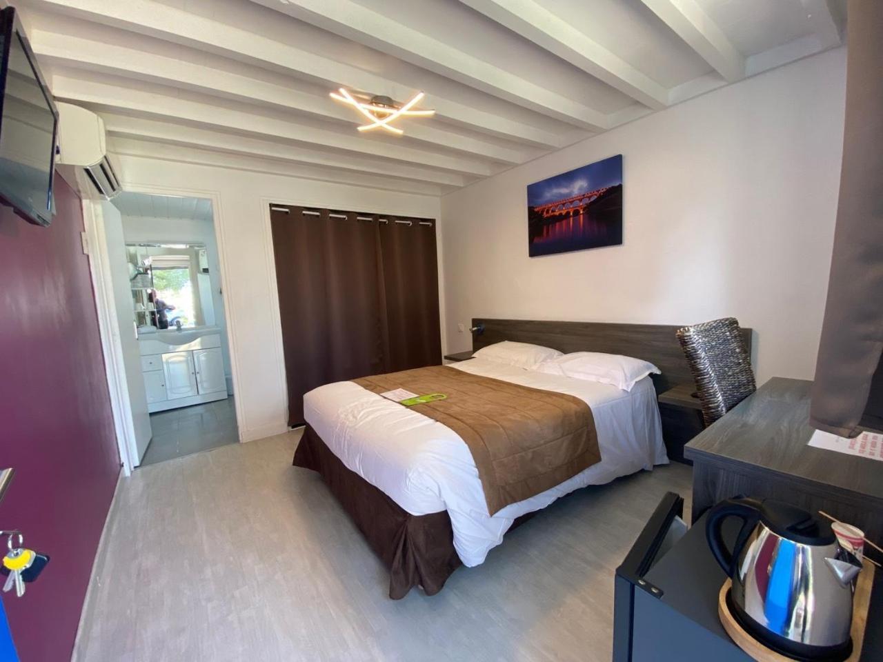 Hotel Des 4 Vents "Esprit Camargue" Aigues-Mortes Pokoj fotografie