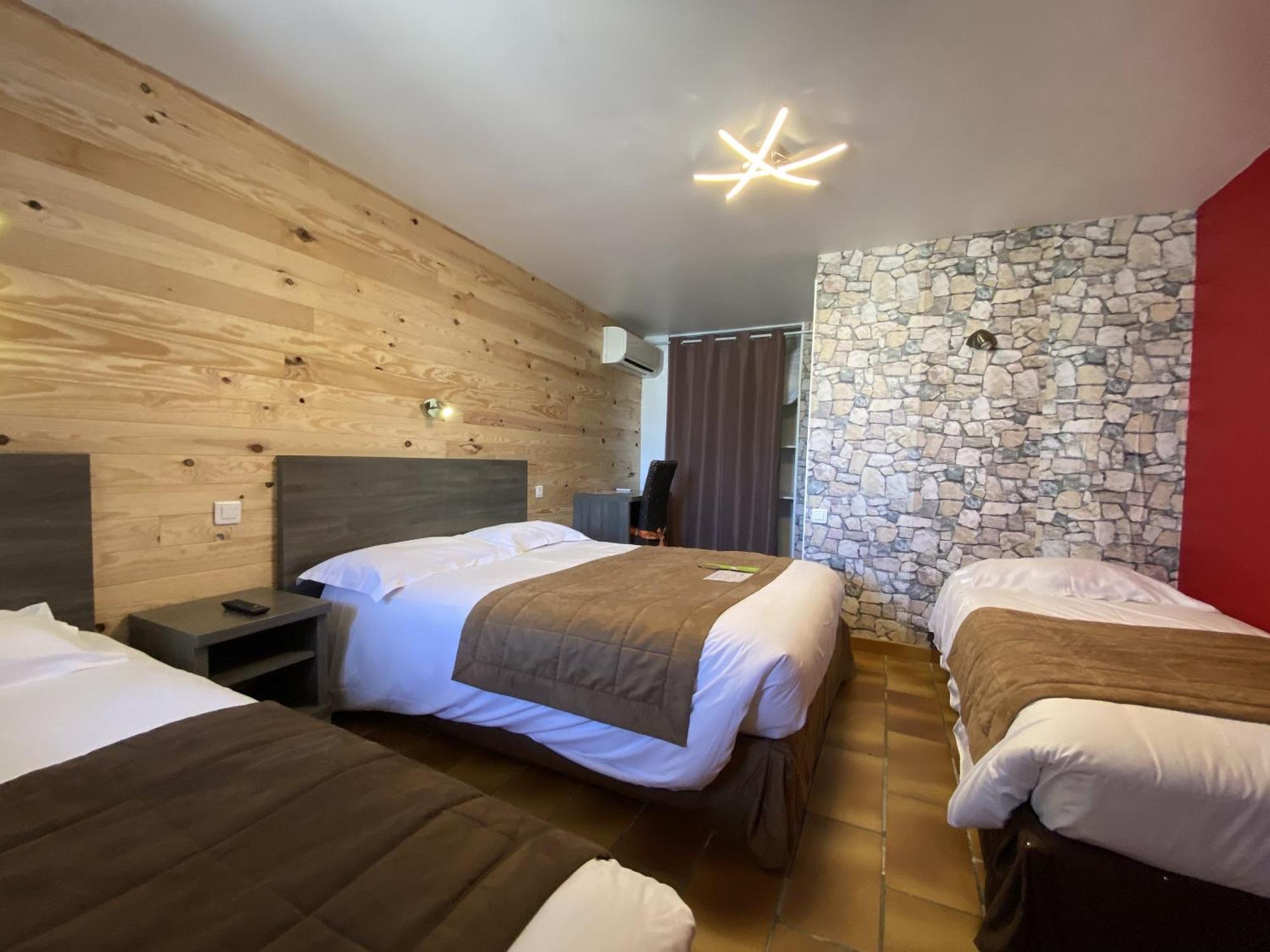 Hotel Des 4 Vents "Esprit Camargue" Aigues-Mortes Pokoj fotografie